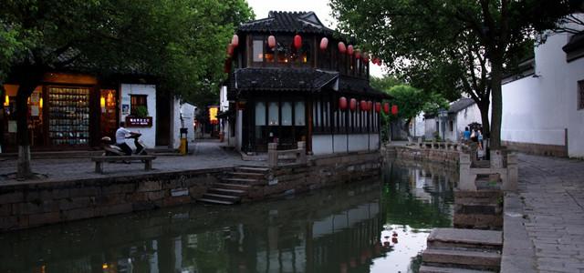来生理期第三天同房就一次？游戏画面